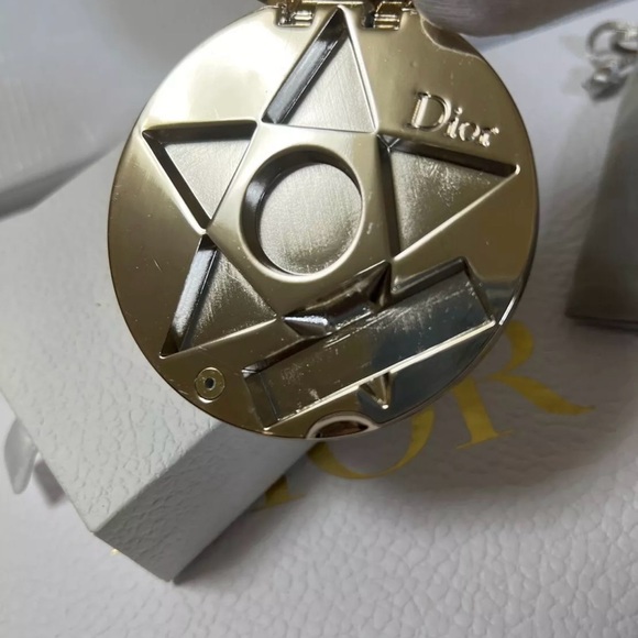 Dior Novelty Limited Edition Compact Mirror - Picture 3 of 5